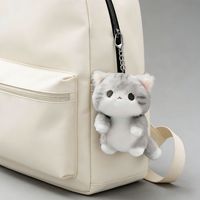 Nouveau style – Pendentif en peluche chat gris doux et mignon, style réconfortant, ornement de sac à dos, cadeau pour meilleur ami, en polyester