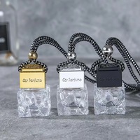 8ml bouchon à vis classique carré vide clair verre désodorisant suspendu voiture parfum arôme diffuseur bouteille avec ficelle