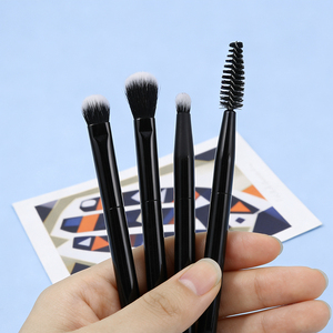 Großhandel Benutzerdefiniertes Logo 2-in-1 Doppelseitiger Kopf Augenschatten Make-up Pinsel Doppelseitige Dual-Ended <span class=keywords><strong>Lidschatten</strong></span>-Verblendungspinsel - Product Image 3