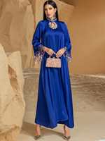 Robe musulmane africaine de Dubaï Robe de femme élégante de luxe Abaya Caftan Marocain Robe de soirée de mariage Robe à manches pompons Robe Djellaba Femme Robe