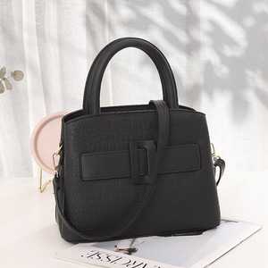 2026 Hot Selling Spring/<b>Summer</b> New Modern Women's One Shoulder Diagonal Straddle <b>Handbag</b> with Zipper Closure Waterproof - Product Image 3