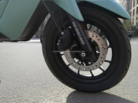 Vélo de ville électrique de haute qualité moto à moteur électrique pour les déplacements urbains Tricycle électrique Ebike vélo