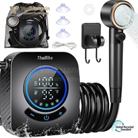 Douche extérieure portable rechargeable par USB avec affichage numérique et tête de pulvérisation réglable, design étanche