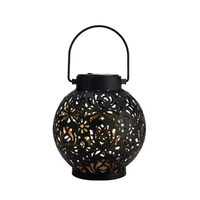 Lanterne solaire de jardin suspendue en métal, globe décoratif, lampe LED blanc chaud, boules lumineuses en filigrane pour cour, patio, arbre