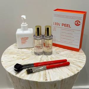 <span class=keywords><strong>Kit</strong></span> <span class=keywords><strong>de</strong></span> Peeling Químico Vegano Coreano LHA LA PEEL, Limpiador Exfoliante con Ácido Lipo Hidroxi y Cepillos para Renovación <span class=keywords><strong>Facial</strong></span> y Reparación <span class=keywords><strong>de</strong></span> la Barrera Cutánea - Product Image 1