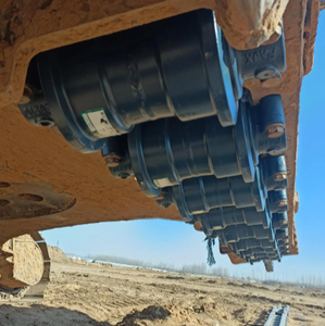 Rouleau inférieur à simple bride pour pièces d'excavatrice Komatsu Caterpillar, rouleau porte-chaîne, prix direct usine OEM/ODM - Product Image 5