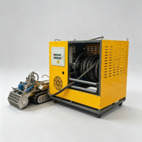 Robot utilitaire robuste sur chenilles pour l'élimination des déchets du fond des bassins aquacoles