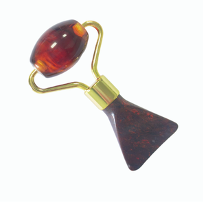 Fabricant chinois – Nouveau rouleau de beauté portable de petite taille en pierre naturelle de jade rouge, double fonction, avec grattoir Gua Sha en forme de queue de poisson - Product Image 1