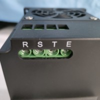 Convertisseur de fréquence de puissance 1,5 kW VFD 220V-380V monophasé/triphasé pour moteur, compresseur, variateur de vitesse AC, commande vectorielle robuste