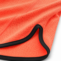 Singlet Balap Racerback Ringan untuk Wanita dengan Kain Mesh Bernapas, Belahan Samping, dan Jahitan Flatlock