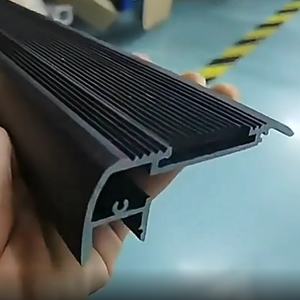 <span class=keywords><strong>Profilo</strong></span> <span class=keywords><strong>LED</strong></span> SDW070 65*28mm <span class=keywords><strong>per</strong></span> Illuminazione Cinema, <span class=keywords><strong>Profilo</strong></span> in Alluminio <span class=keywords><strong>per</strong></span> Illuminazione Teatro e Gradini - Product Image 4