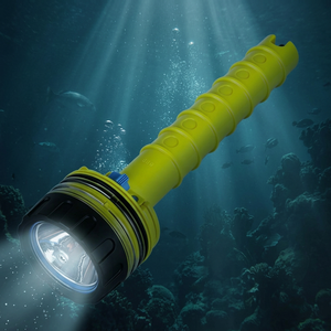 Linterna LED para Buceo, Sumergible hasta 60M, Antorcha Subacuática de Resina ABS, Iluminación Duradera de 24 Horas - Product Image 6