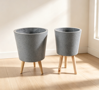 Ensemble de 2 jardinières coniques sur trépied, pot de fleurs en ciment avec support en bois