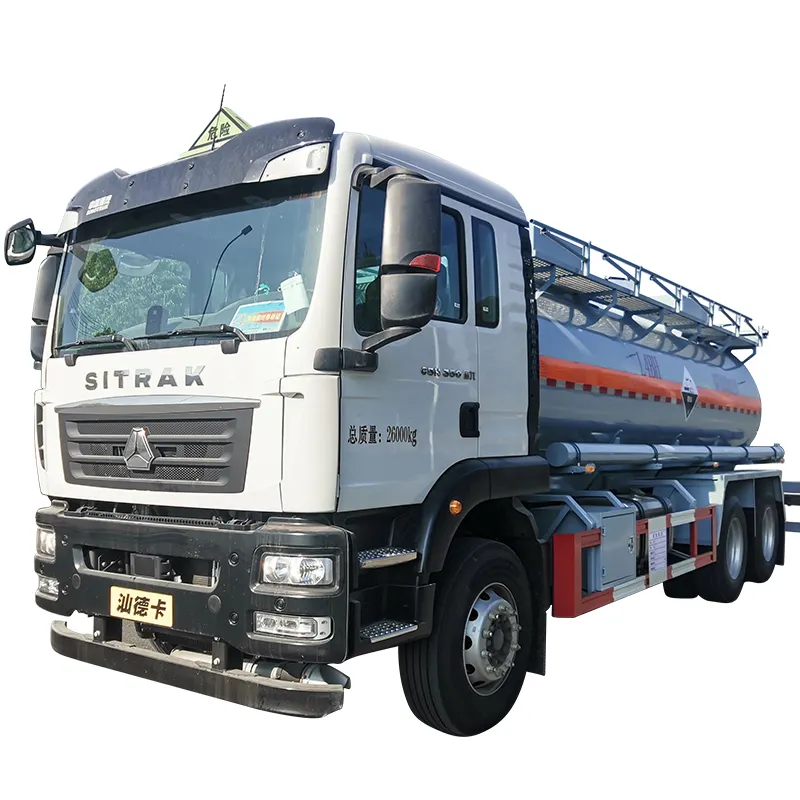 Sécurité personnalisée 6x4 200 000L transporteur d'huile ou de produits chimiques camion-citerne diesel camion d'huile de palme en Chine