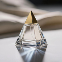 Nuevas Botellas de Perfume de Vidrio Transparente Vacías Personalizadas de 30ml 50ml 100ml Triangulares con Pulverizador
