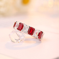 Bague en argent sterling 925 avec pierre précieuse de rubis de laboratoire émeraude Nouveau design Bijoux de fiançailles de mariage pour femmes hommes Cadeaux de fêtes