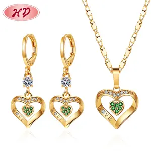 Colgante con forma de corazón para mujer, joyería chapada en oro de 18k, conjuntos de pendientes para mujer