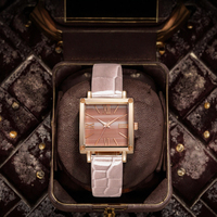 Montre à quartz pour femme avec bracelet en cuir carré, style luxueux et élégant, mode et simplicité, cadran romain tendance et classique