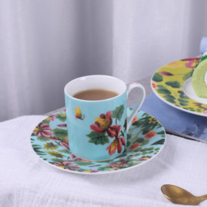 Juego de 2 Tazas y Platos de Espresso de Cerámica de 90 ml con Diseño Floral, Porcelana Dura con Decoración Esmaltada, Juego de Tazas de Café para el Hogar, Cafetería o Regalo - Product Image 2