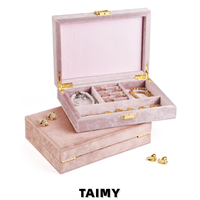 Boîte à bijoux rectangulaire en velours avec logo personnalisé et fermoir métallique, présentoir à bijoux, boîte de rangement pour bijoux féminins