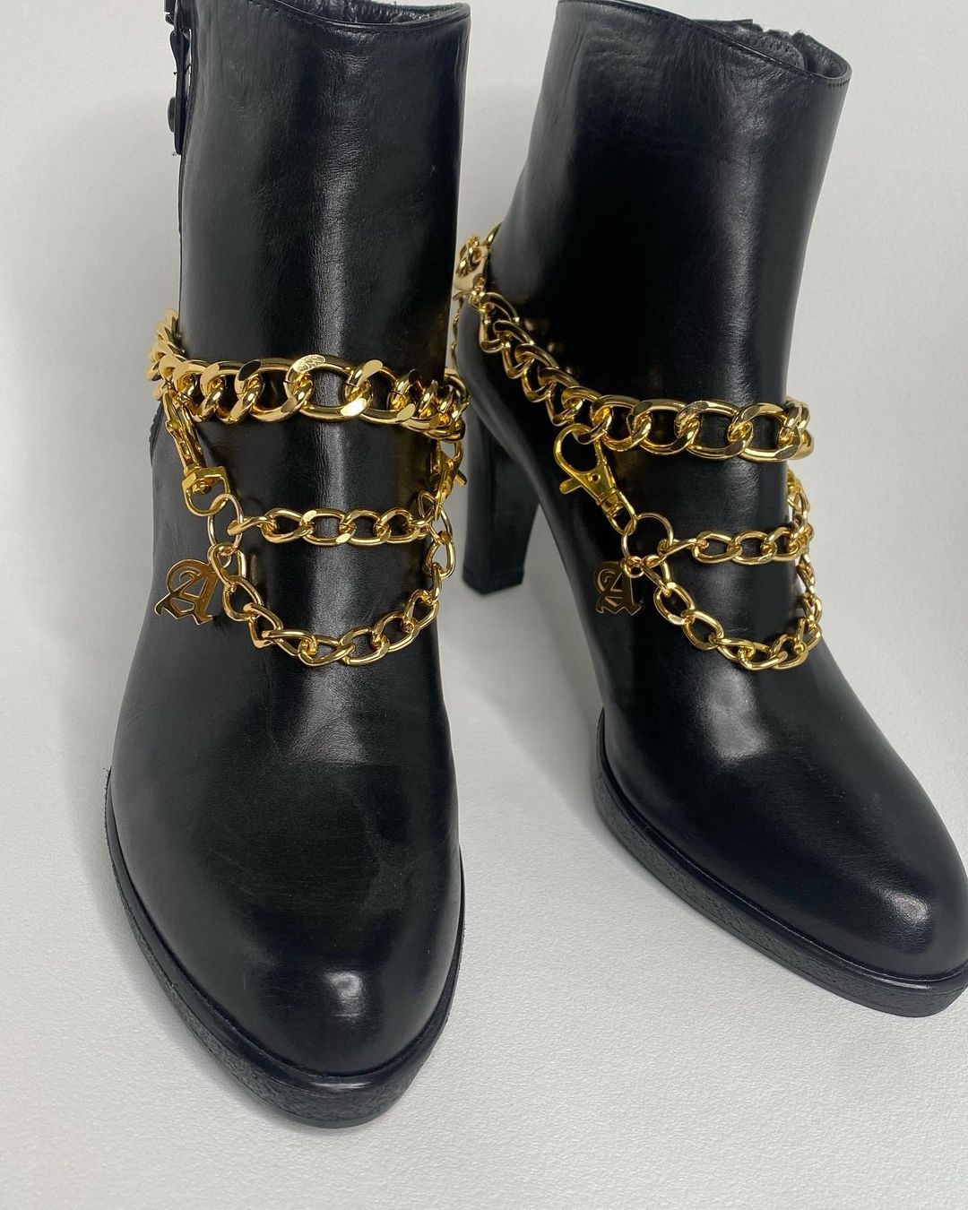 Carufin Catena A U Per Scarpe Con Nappe E Croce - Accessorio Moda Argento Per Donna - 5