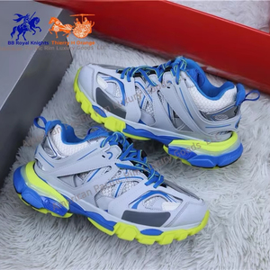 Zapatillas Deportivas Unisex Azul Claro con Malla y Parte Superior Sintética para Streetwear - Product Image 2