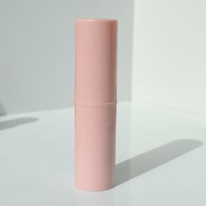 Envases de Bálsamo Labial Cosmético Baratos de Fábrica, Envases de Lápiz Labial Únicos con Logotipo Impreso en Seda Personalizado - Product Image 1