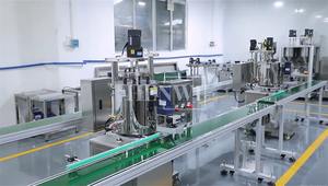 Machine de remplissage Henwi à pompe à engrenages à température constante à 1 buse pour la crème dépilatoire, la sauce, les boissons, avec mélange et chauffage - Product Image 5