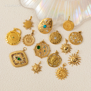 Galería de Amuletos Celestiales |   Colgantes de Acero Inoxidable con Baño de Oro PVD de 18K |   Solares, Zodíacos y Ojo Turco |   Resistente al agua y sin deslustre - Product Image 2