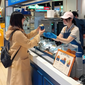La <span class=keywords><strong>Primera</strong></span> Máquina de Helados de Mesa de 2 Cilindros del Mundo, Opciones de Leche y Frutas, Tolva Doble de 5L, Certificación Energy Star, Máquina de Mostrador - Product Image 6