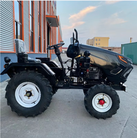 Tractor Agrícola Pequeño de 35 HP con Accesorios Opcionales: Cargador Frontal y Enganche de 3 Puntos, Compatible con Varios Implementos Agrícolas