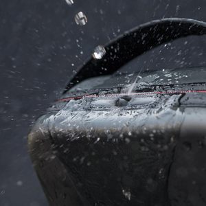 Étui de rangement rigide en cuir PU imperméable pour accessoires de drone Mavic <span class=keywords><strong>3</strong></span> Pro Classic - Transport pratique Fabriqué en Chine - Product Image 2