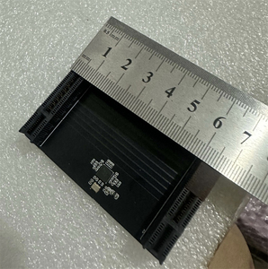 Yüksek Hızlı NVLink Köprüsü <span class=keywords><strong>3</strong></span> Yuvalı/2 Yuvalı Rtx 6000 GPU Ara Bağlantı Gerçek Stokta IC'ler NVLink Köprüsü - Product Image 4