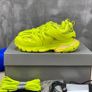 Zapatillas deportivas de diseño de marca a la moda, cómodas y ligeras con LED, zapatillas para correr con amortiguación para hombre - Product Image 2