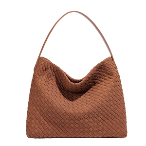 Colección Primavera 2025, Bolso Bandolera de Cuero Genuino Ligero y Moderno, Correa de Cadena de Algodón, Cierre de Cremallera, Capacidad de 2-2.9L - Product Image 1