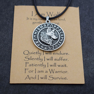 Collar Vikingo con Runas Celtas y Lobo, con Tarjeta, Amuleto Nórdico Vegvisir para Hombre - Product Image 3