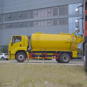 Camion d'aspiration des eaux usées ISUZU GIGA 4x2, camion-citerne à vide pour fosses septiques, camion de nettoyage des boues fécales de 10 m³ à vendre - Product Image 3