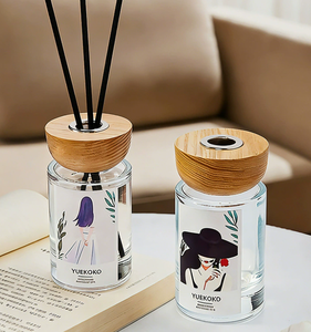 Difusor de Aromas Personalizado de 120 ml con Diseño de <span class=keywords><strong>Anime</strong></span>, Fragancia Duradera, Personalizable para Hogar, Hotel y Oficina - Product Image 2