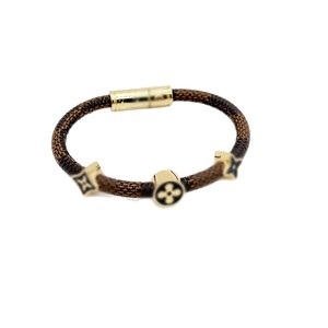 Pulsera clásica <span class=keywords><strong>de</strong></span> cuero con monograma y flor <span class=keywords><strong>de</strong></span> cuatro hojas para parejas y hombres, pulsera <span class=keywords><strong>de</strong></span> cuero con monograma, joyería <span class=keywords><strong>de</strong></span> la marca Lao Lv - Product Image 6