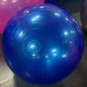 Ballon de yoga en PVC écologique pour exercices de stabilité et d'équilibre, idéal pour la <span class=keywords><strong>gym</strong></span>, disponible en 45cm, 55cm, 75cm, 85cm, 95cm - Product Image 4
