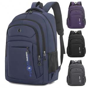 Mochila de moda para hombre informal de gran capacidad para exteriores, portátil para ordenador, de viaje, sencilla e impermeable. - Product Image 2