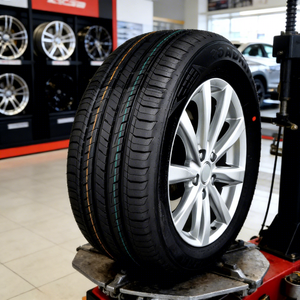 Pneus de voiture chinois 235/45R18 AX5 Haute performance Pneus chinois de qualité supérieure avec un prix abordable et économique - Product Image 6