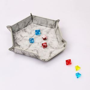En stock: Bandeja hexagonal de cuero PU de doble cara de tamaño mediano para dados, con forma poliédrica, para almacenamiento y exhibición en escritorio. - Product Image 4