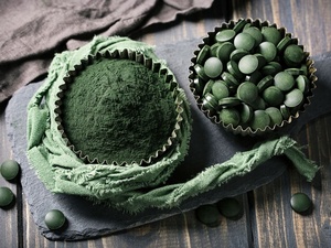 <span class=keywords><strong>Spirulina</strong></span> Tozu Tabletleri OEM ve <span class=keywords><strong>Spirulina</strong></span> Ekstresi Tabletleri - Product Image 3