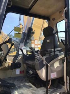 รถขุดตีนตะขาบ Caterpillar 312C รุ่นปี 2024 มือสองสำหรับขาย สภาพใช้งานดี พร้อมเครื่องยนต์หลักและชิ้นส่วนปั๊มไฮดรอลิก - Product Image 6