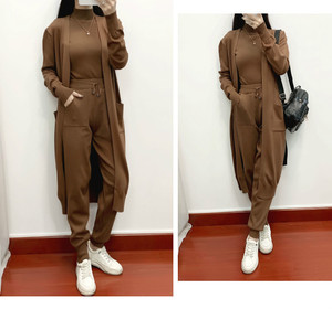 Set moda e temperamento autunno caldo moda <span class=keywords><strong>donna</strong></span> e riduzione <span class=keywords><strong>età</strong></span> Casual Cardigan in maglia <span class=keywords><strong>tre</strong></span> pezzi Set Set <span class=keywords><strong>tre</strong></span> pezzi - Product Image 4