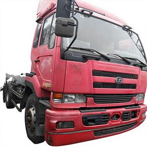 Camión Tractor Usado Isuzu Diesel CWB459 Japonés, Euro 5, 6x4, Volante a la Izquierda, 351-450hp, 1000-1500Nm - Product Image 1