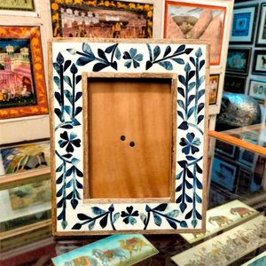 Marco de Fotos Creativo de Lujo Hecho a Mano con Incrustaciones de Hueso, Acabado Brillante y Opción de Logotipo Personalizado - Marco de Diseño Premium por Tradebyd - Product Image 1