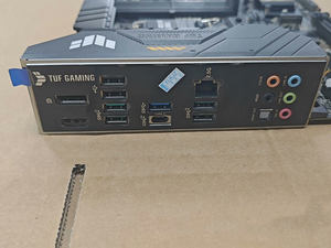 Carte mère de jeu TUF GAMING B660M-PLUS D4 LGA 1700 compatible avec les processeurs Intel et les mémoires DDR4 jusqu'à 128 Go - Product Image 4