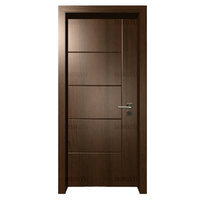 Porte en WPC gravée, personnalisable en couleur et en taille, résistante à l'humidité et aux termites, fabriquée en Chine par Oufei, OEM ODM, en PVC laminé.